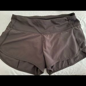 Lululemon speed up short. Size 2